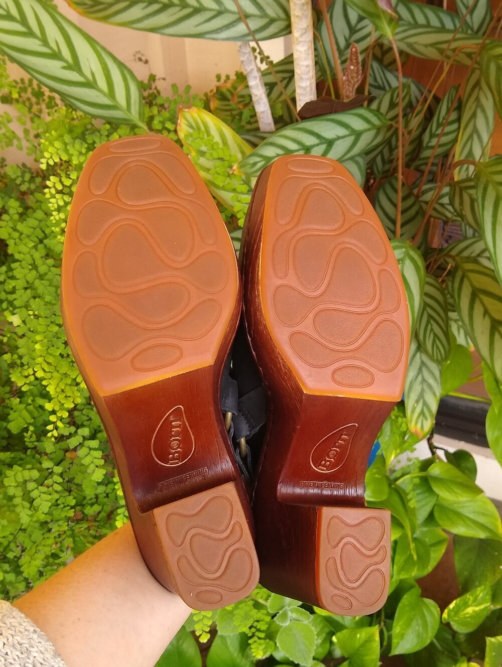 Like New BORN Hudson Slingback Clog 9 Black Worn 1x! - Picture 8 of 11